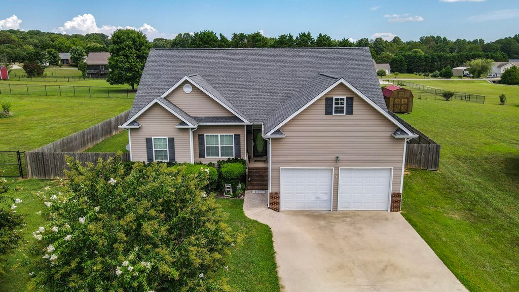 7722 Bacon Meadow Drive, Georgetown, TN 37336