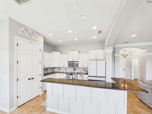 5012 L B DRIVE, Wichita Falls, TX 76310