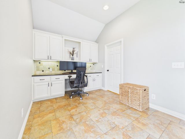 5012 L B DRIVE, Wichita Falls, TX 76310