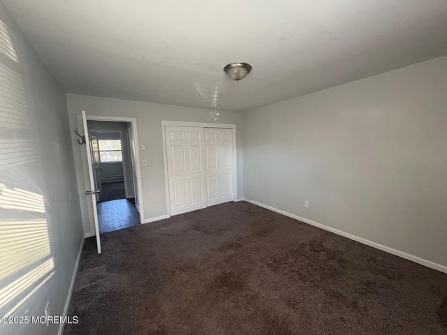 3 Lexington Boulevard, Barnegat, NJ 08005