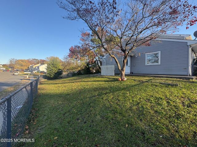 3 Lexington Boulevard, Barnegat, NJ 08005