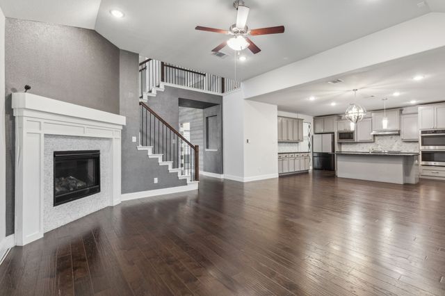 906 Overton Avenue, Celina, TX 75009