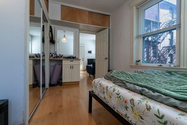 68 Phillips St 6, Boston, MA 02114
