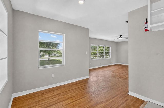 307 STEEDLY AVENUE, Lake Wales, FL 33853