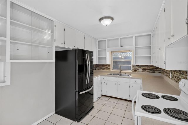 307 STEEDLY AVENUE, Lake Wales, FL 33853