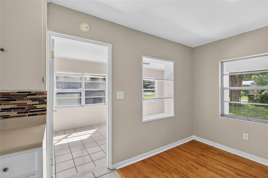 Image 22 of property listing at 307 STEEDLY AVENUE, Lake Wales, FL 33853