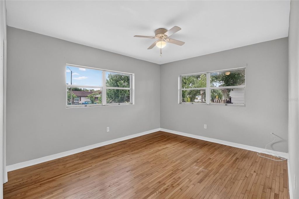 Image 33 of property listing at 307 STEEDLY AVENUE, Lake Wales, FL 33853