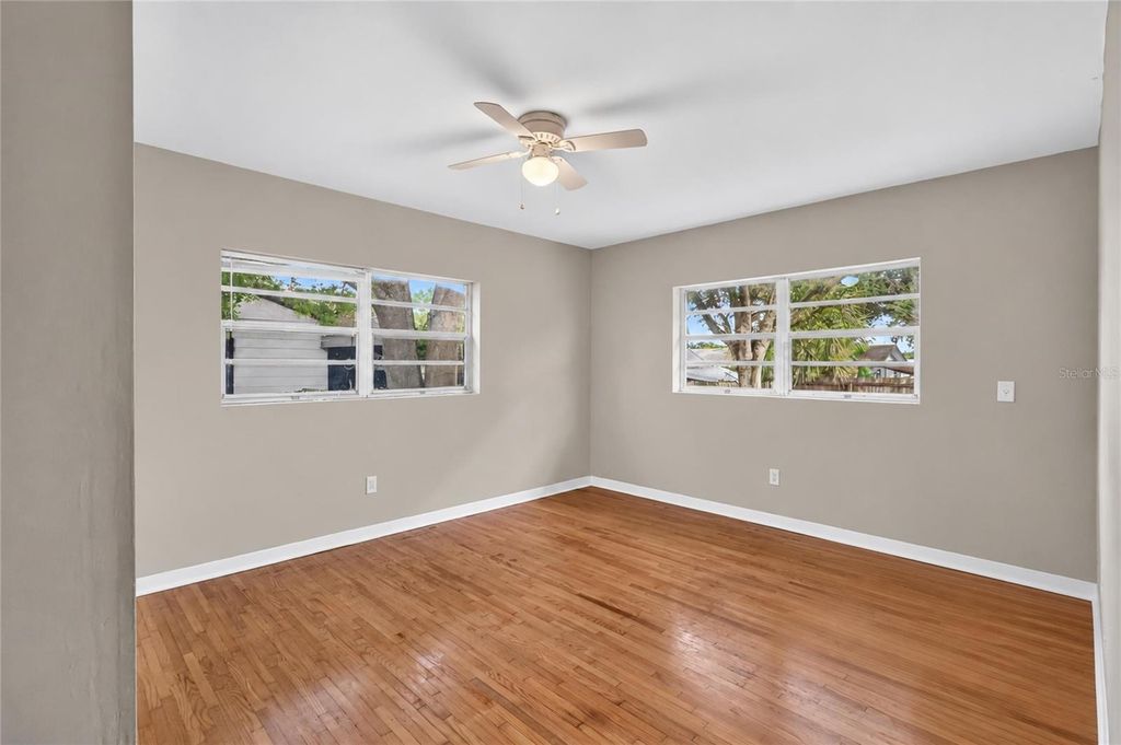 Image 36 of property listing at 307 STEEDLY AVENUE, Lake Wales, FL 33853