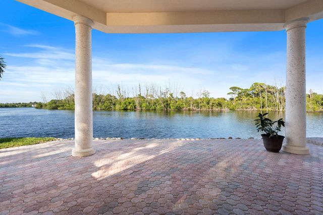 18499 SE Palm Island Lane, Jupiter, FL 33458