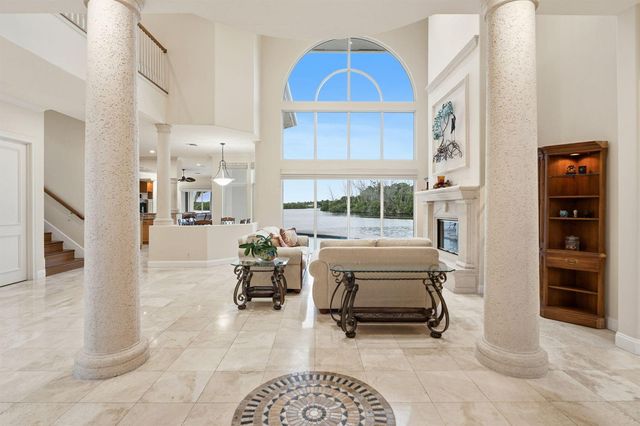 18499 SE Palm Island Lane, Jupiter, FL 33458
