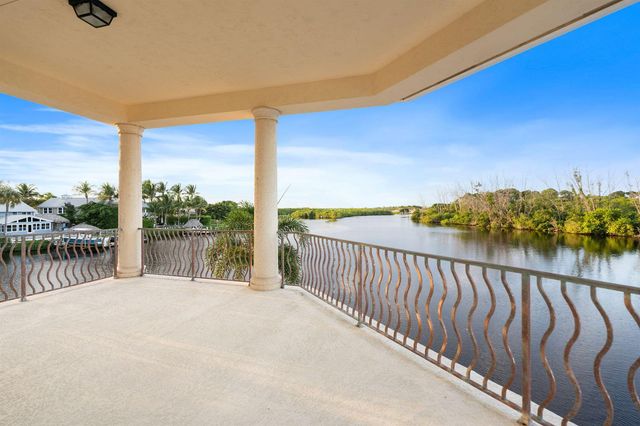 18499 SE Palm Island Lane, Jupiter, FL 33458