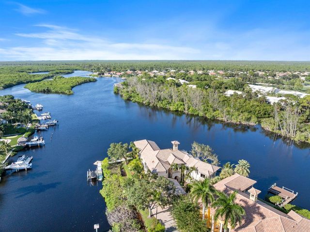18499 SE Palm Island Lane, Jupiter, FL 33458