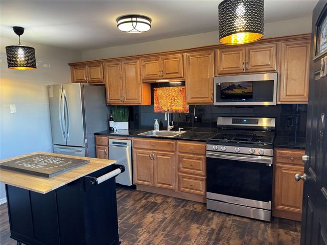 1529 Wirt Road 27, Houston, TX 77055