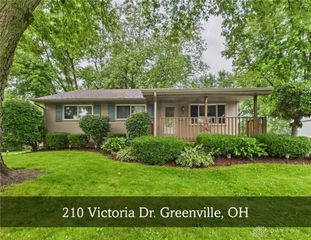 210 Victoria Drive, Greenville, OH 45331