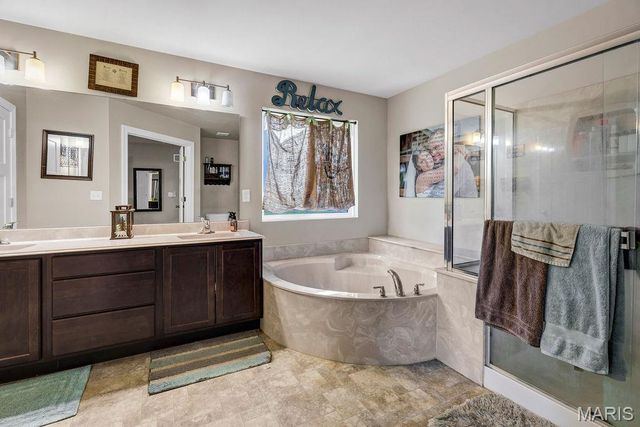 31 Pine Lake Drive, Troy, MO 63379