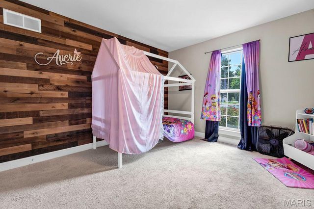 31 Pine Lake Drive, Troy, MO 63379