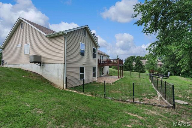 31 Pine Lake Drive, Troy, MO 63379