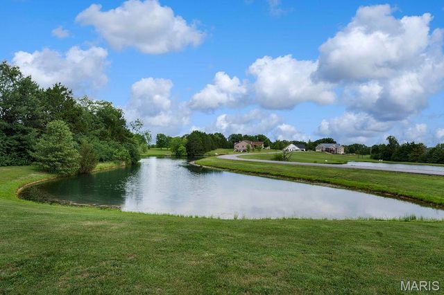 31 Pine Lake Drive, Troy, MO 63379