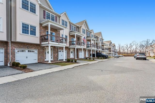 3 Brandon Court, Butler Borough, NJ 07405