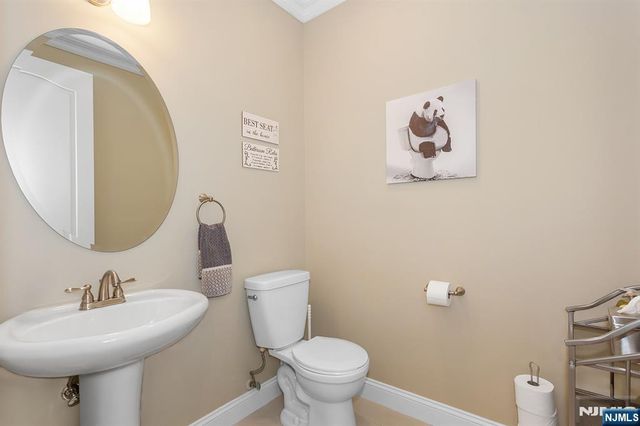 3 Brandon Court, Butler Borough, NJ 07405