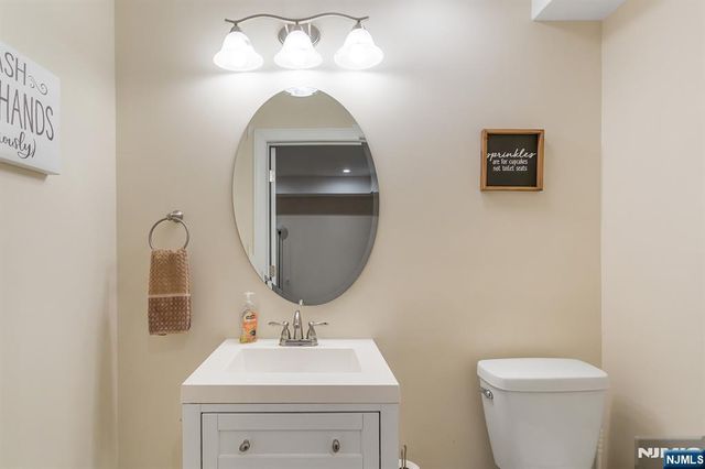 3 Brandon Court, Butler Borough, NJ 07405