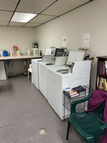 305 Pine St 12, Lowell, MA 01851