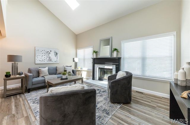 15 Barrington Drive, St Peters, MO 63376
