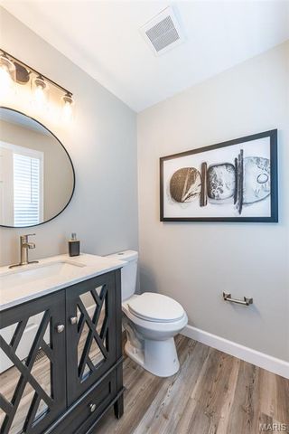 15 Barrington Drive, St Peters, MO 63376