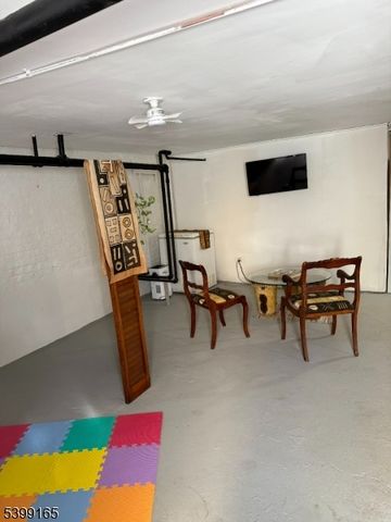 70 Girard Pl, Newark City, NJ 07108