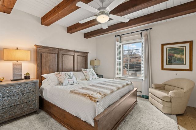 314 Artist 2, Santa Fe, NM 87501
