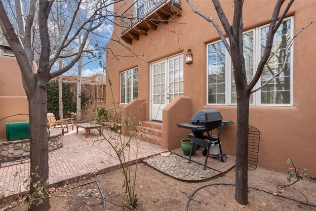 314 Artist 2, Santa Fe, NM 87501