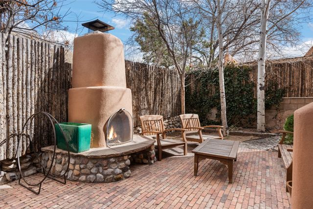 314 Artist 2, Santa Fe, NM 87501