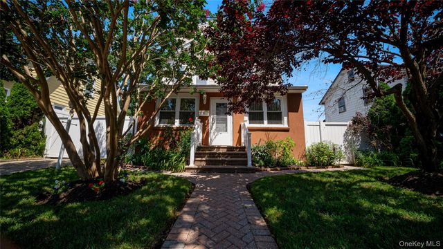 681 Stowe Avenue, Baldwin, NY 11510