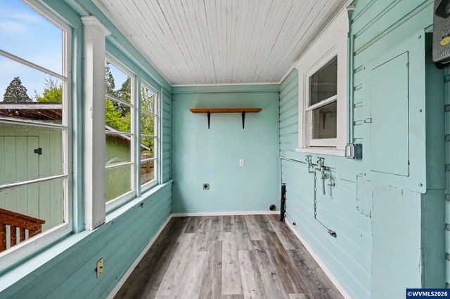 301 Orchard St, Silverton, OR 97381