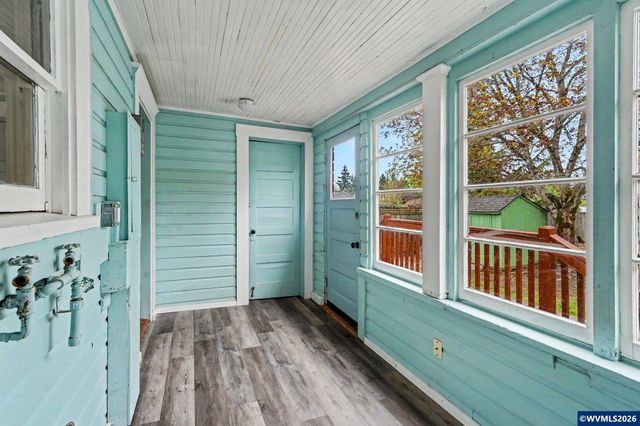 301 Orchard St, Silverton, OR 97381