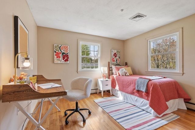 13 Groton Shirley Rd, Ayer, MA 01432