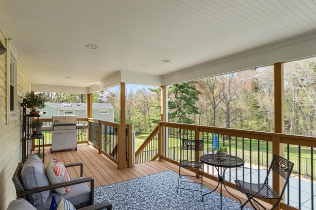 13 Groton Shirley Rd, Ayer, MA 01432