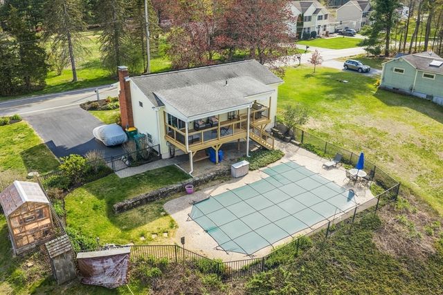 13 Groton Shirley Rd, Ayer, MA 01432