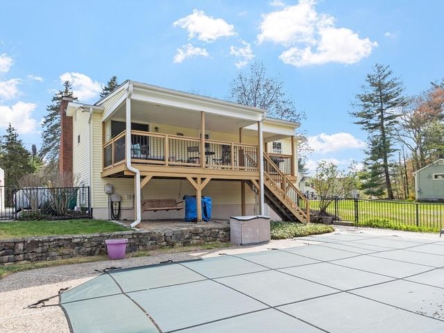 13 Groton Shirley Rd, Ayer, MA 01432
