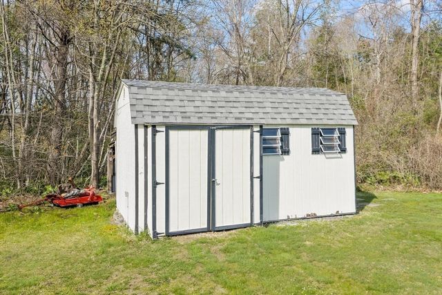 13 Groton Shirley Rd, Ayer, MA 01432