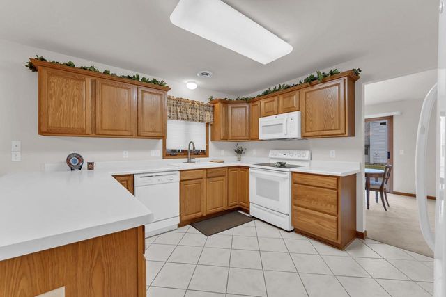 433 Quail Point DRIVE, Mount Pleasant, WI 53406