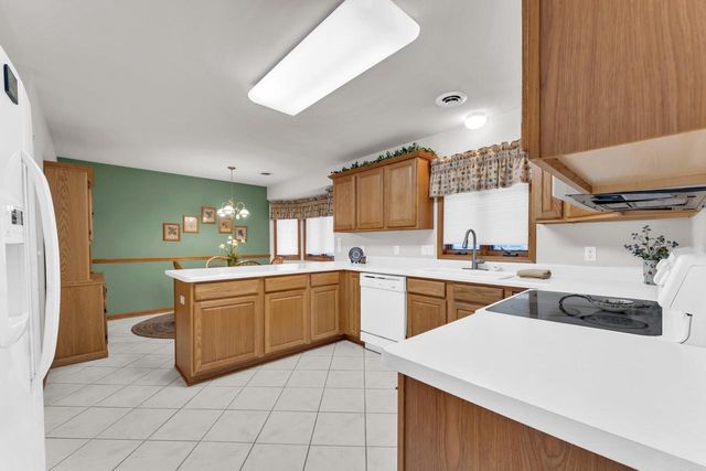 433 Quail Point DRIVE, Mount Pleasant, WI 53406