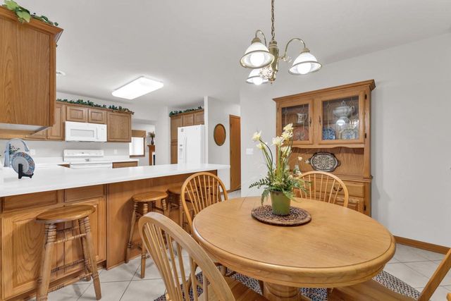 433 Quail Point DRIVE, Mount Pleasant, WI 53406