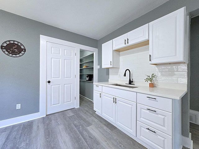 3353 N 27th STREET, Milwaukee, WI 53216
