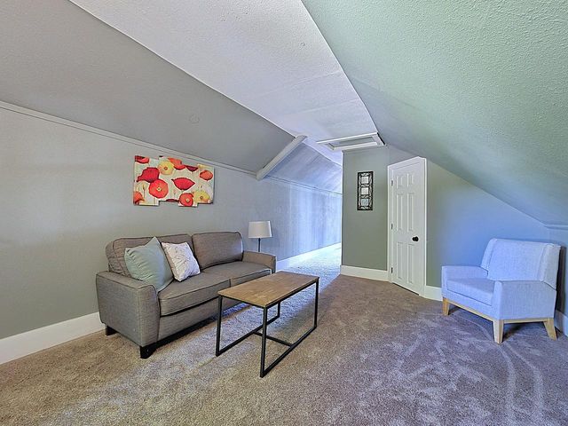 3353 N 27th STREET, Milwaukee, WI 53216