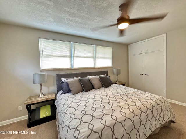 5414 PLAYA Way, Jacksonville, FL 32211