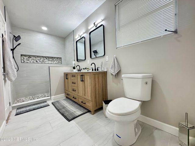 5414 PLAYA Way, Jacksonville, FL 32211