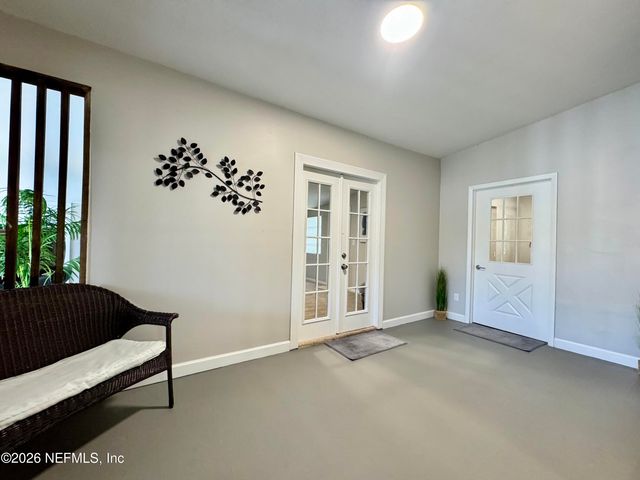 5414 PLAYA Way, Jacksonville, FL 32211