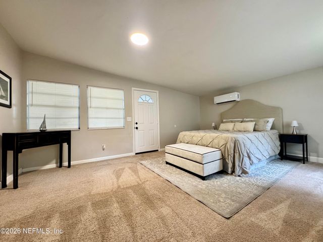 5414 PLAYA Way, Jacksonville, FL 32211