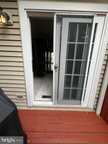 15524 VILLISCA TER, Derwood, MD 20855